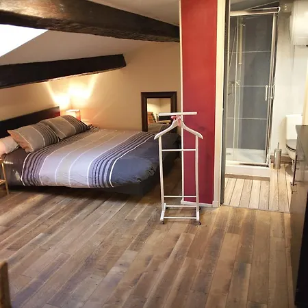 Chez Maud Et Jc Frühstückspension